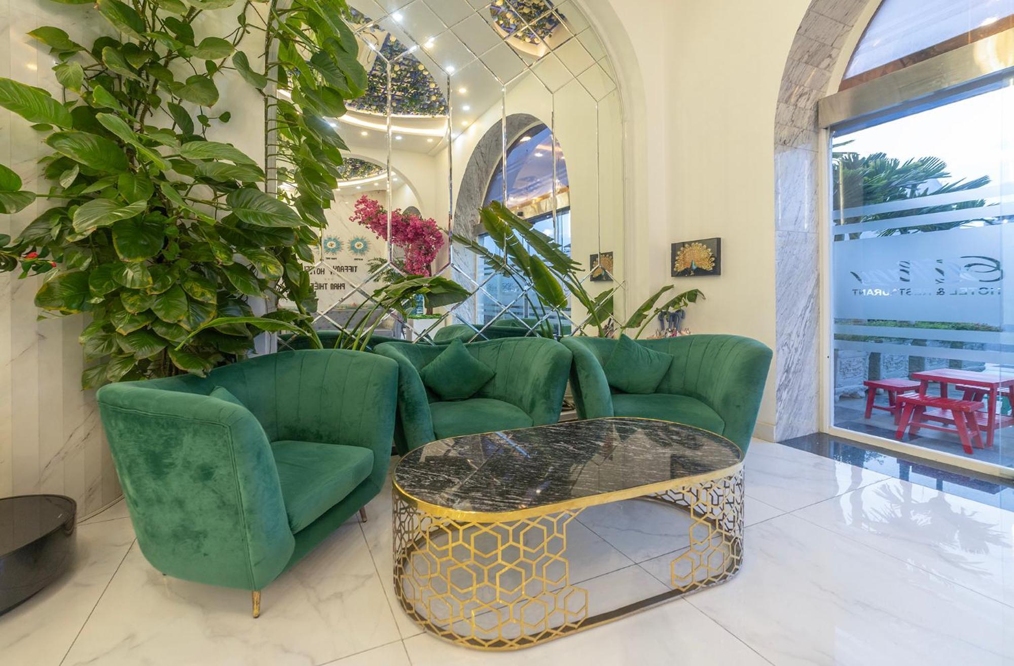 Tiffany Hotel & Restaurant Phan Thiết Exteriér fotografie