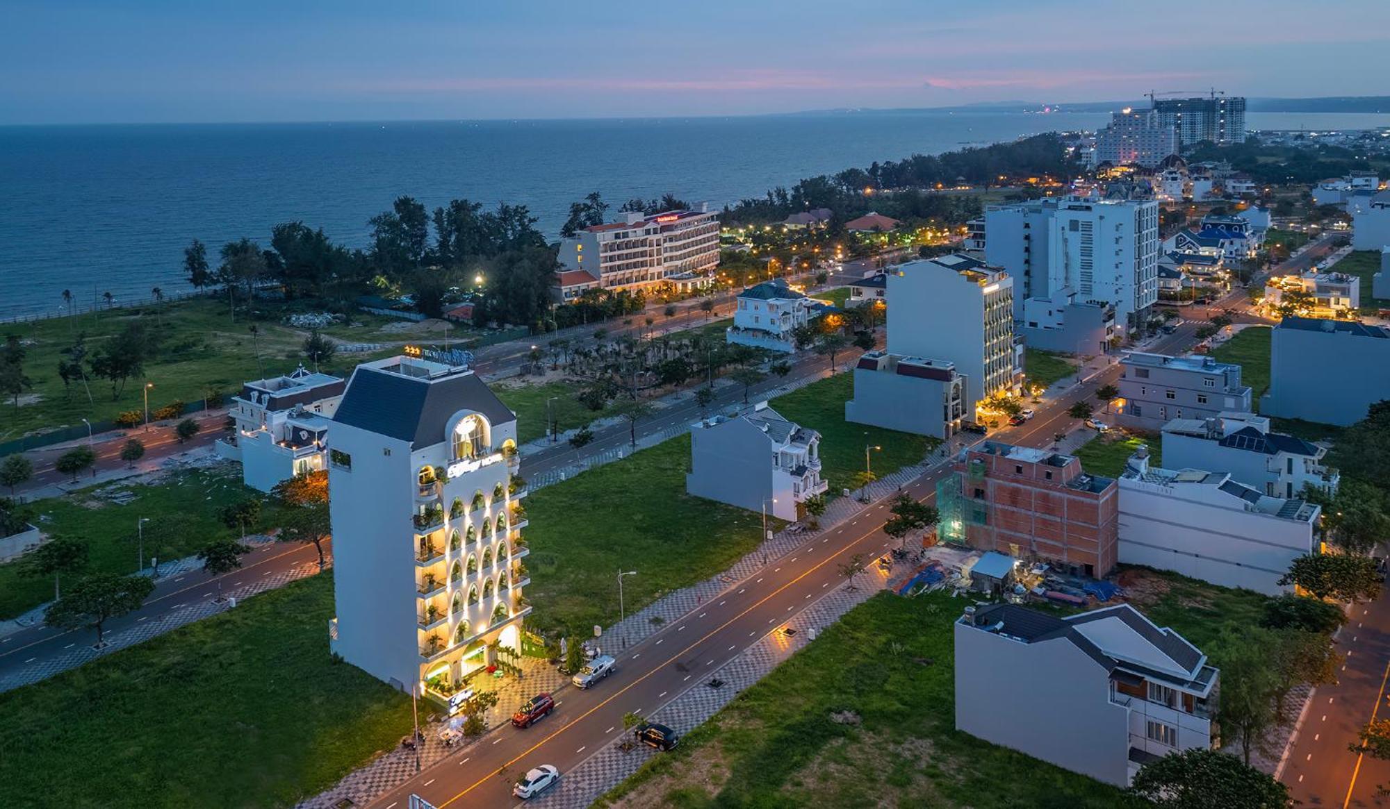 Tiffany Hotel & Restaurant Phan Thiết Exteriér fotografie