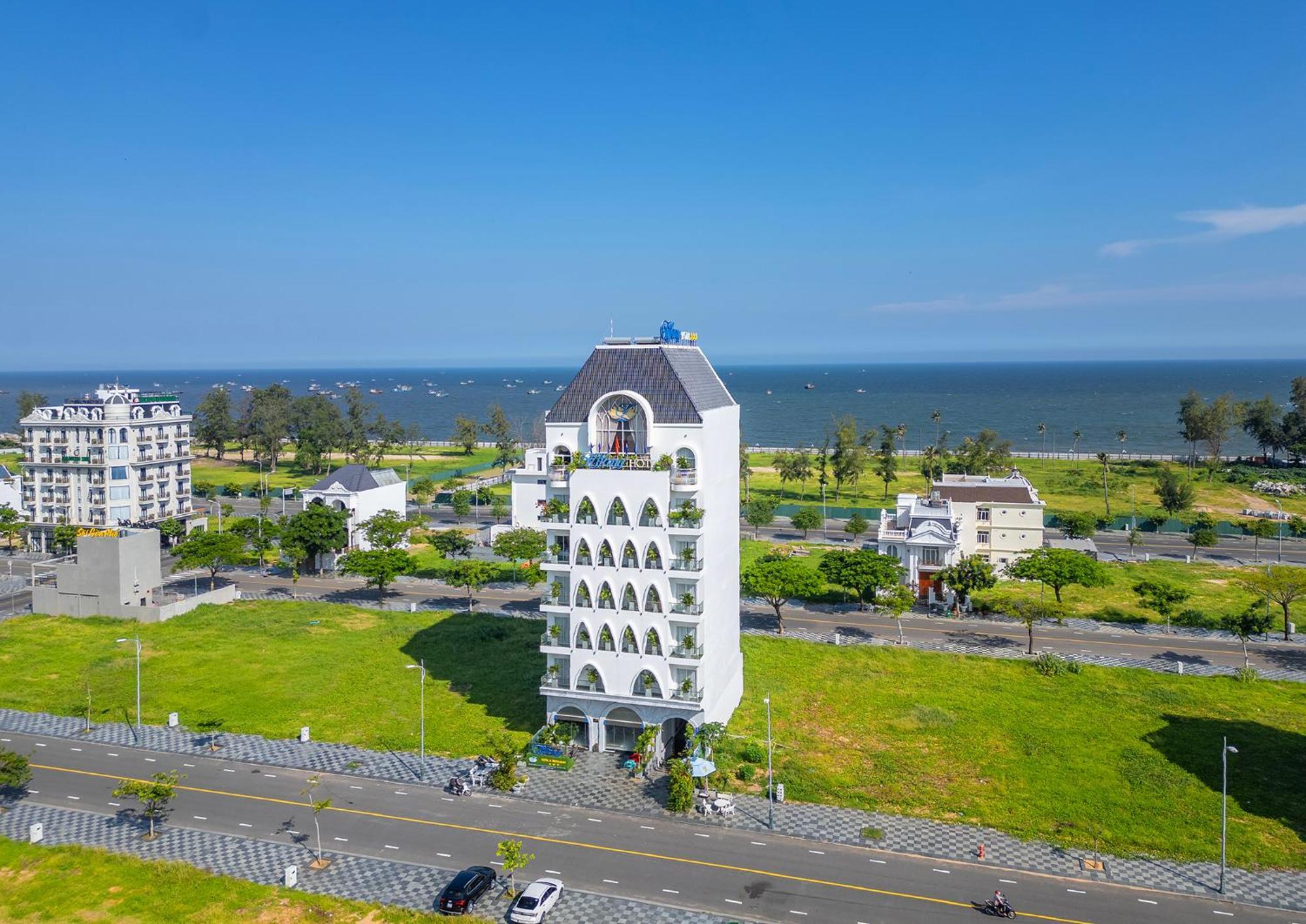 Tiffany Hotel & Restaurant Phan Thiết Exteriér fotografie